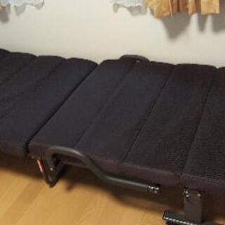 【美品】折り畳み式ベッド　数回ほど使用　10/24まで限定