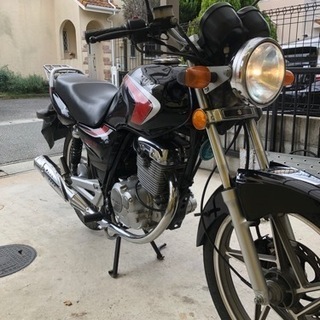 スズキ　　EN 125  ミッション　小型　原付2種　ただいまお話し中です