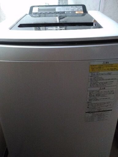 全自動洗濯乾燥機　パナソニック製　洗濯容量10キロ　中古（6年使用）引き取りに来て下さる方、買ってください。