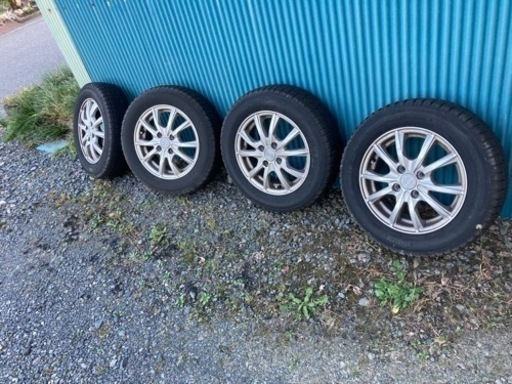 東洋タイヤ　165/70R14  スタッドレスタイヤ　4本セット