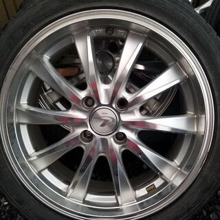 コンパクトカーで