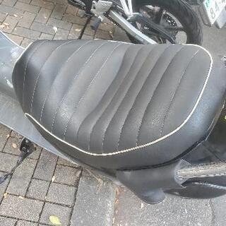 ホンダキャビーナ　50cc 原付　バイク　屋根付き