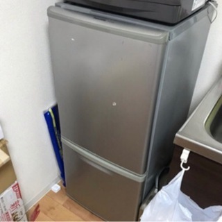 Panasonic🌈冷蔵庫⭐️無料⭐️NR-B-142W