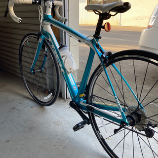 トレックのロードバイク　使用数回のみ