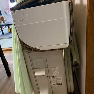 ルームエアコン(説明書あったので付けました)