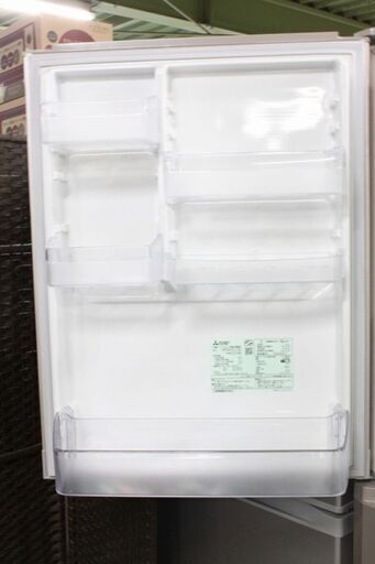 MITSUBISHI 420L 神戸市内なら、配送無料です❣️