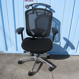 コンテッサ２（セコンダ）　2017年製　可動肘　ハンガー付き　オカムラ製　CC84BS　FPC1　事務イス　オフィスチェア