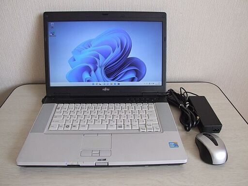 高速SSD120GB搭載　Core i5　FUJITSU LIFEBOOK E780/A ノートパソコン　(3854) 高速SSD120GB搭載 Core i5 FUJITSU LIFEBOOK E780/A ノートパソコン