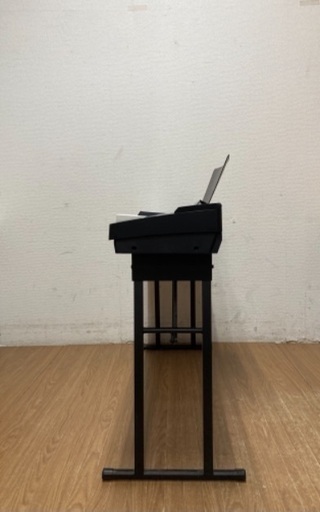 ○即日受渡❣️グランドピアノの音色。電子ピアノCASIO PRIVIA スタンド付