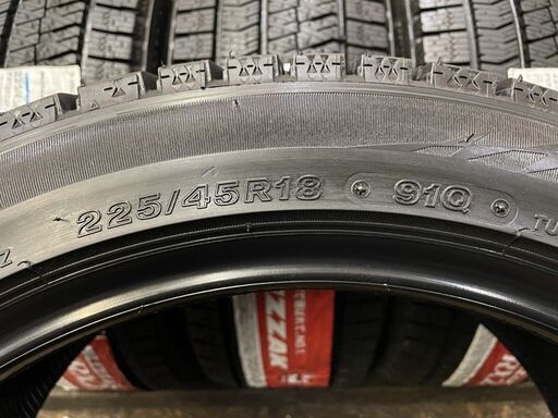 札幌発 店頭在庫有 引取OK 新品 2021年製 BS BLIZZAK VRX2 225/45R18 91Q 18インチ スタッドレス 4本 クラウン等　(VTO448) クレジットカード QRコード決済可能