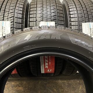 札幌発 店頭在庫有 引取OK 新品 2021年製 BS BLIZZAK VRX2 235/50R18 97Q 18インチ スタッドレス 4本 アルファード等　(VTC450)クレジットカード QRコード決済可能