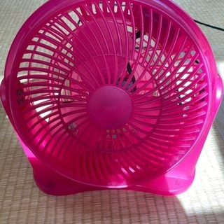 【ネット決済】ピンク色の扇風機
