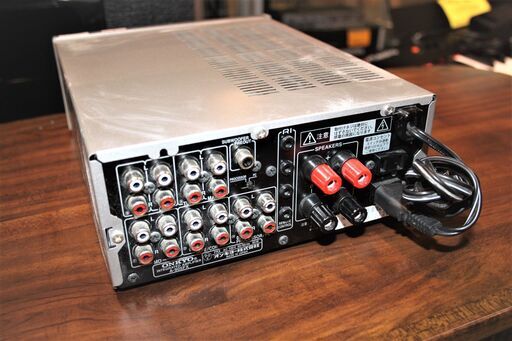 USED　ONKYO　INTEGRATED　AMPLIFIER　A-905FX