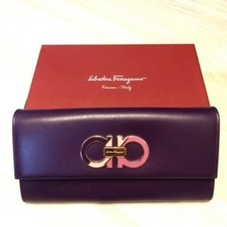 Salvatore Ferragamo フェラガモ 新品長財布 institutoloscher.net