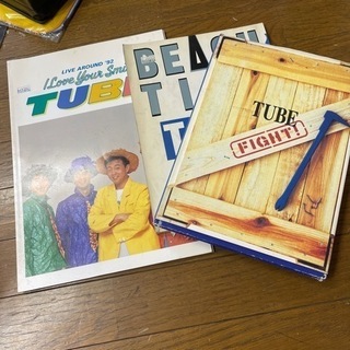 TUBE のコンサートパンフレット、冊子あげます。