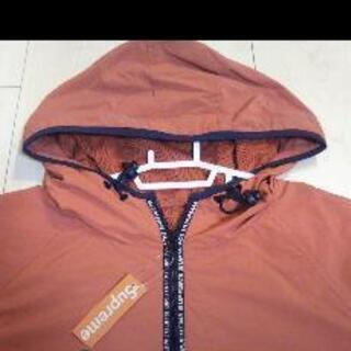 シュプリーム ナイロンパーカー 朱色