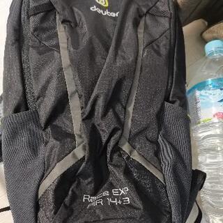 ロードバイク用ヘルメットとリュック