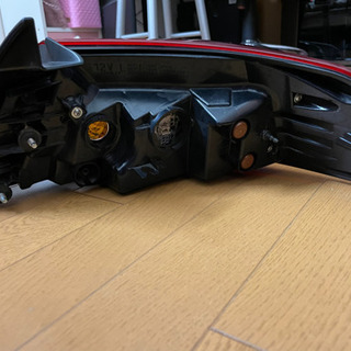 フーガy51後期　左外側テールライト