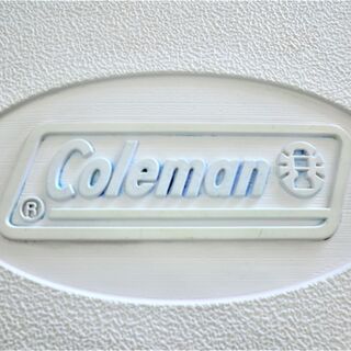 クーラーボックス コールマン 60QT アウトドア  幅82x奥行42x高さ44cm キャンプ 釣り 保冷 ホワイト 苫小牧西店