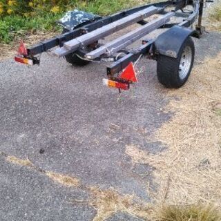 ジェットスキー用トレーラーマックストレーラー