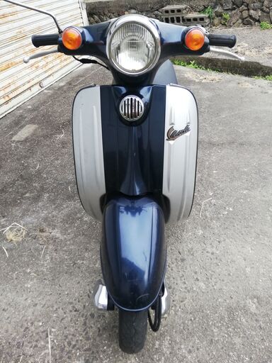 スズキの可愛いヴェルディ50cc メットインタイプで綺麗な車体です。