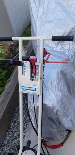 梅雨前大幅値下げ！！ 草刈り機 芝刈機 フレックスモア 【公式通販】
