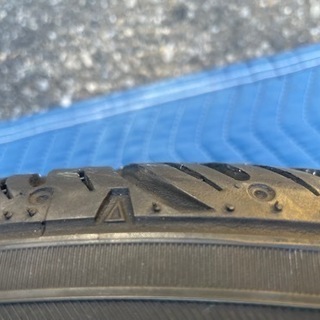 20インチのホイール、タイヤのセット