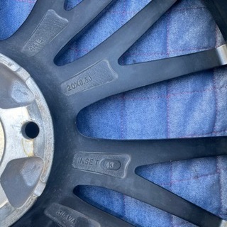 20インチのホイール、タイヤのセット