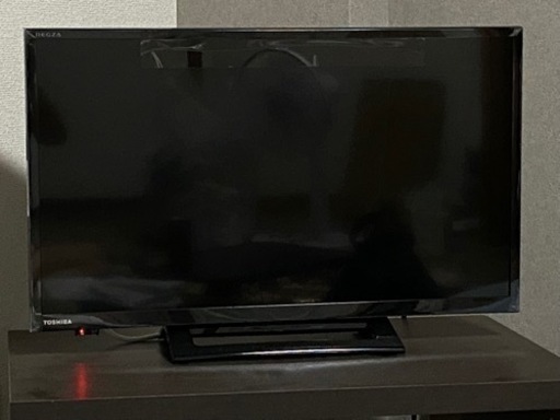 東芝REGZA24型 2020年製 美品 ケーブルと台付き