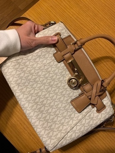 マイケルコースバッグ