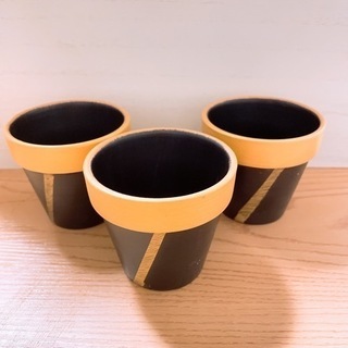 【ネット決済・配送可】オシャレ植木鉢　ミニサイズ ブラック×ゴールド
