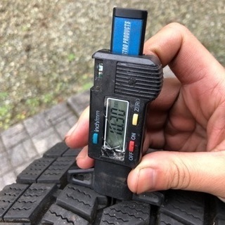 【決まりました‼️】195/80R15 ホイールセット　バリ溝