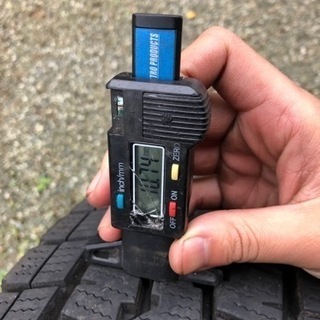 【決まりました‼️】195/80R15 ホイールセット　バリ溝