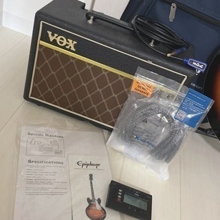 EpiphoneのエレキギターES-335 DOT VS サンバースト セミアコ