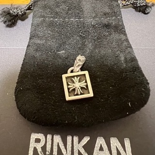 お値引き中！！クロムハーツ　フレームドチャーム　パヴェダイヤ お値引き中！！クロムハーツ フレームドチャーム パヴェダイヤ