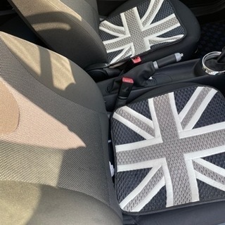 出品中 mini cooper 車内画像