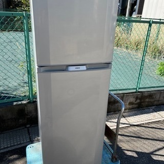 一次受付終了】2010年製 日立 2ドア 冷凍冷蔵庫 R-23Y...