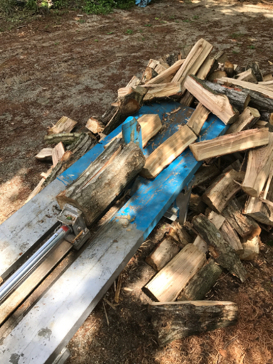 薪 神奈川県秦野市発