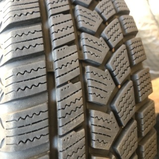 【取引完了】🚗軽自動車　スタッドレスタイヤ　バリ山4本セット🚙