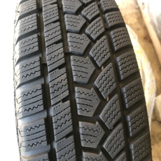 【取引完了】🚗軽自動車　スタッドレスタイヤ　バリ山4本セット🚙