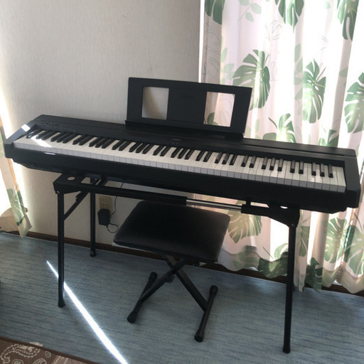 電子ピアノ