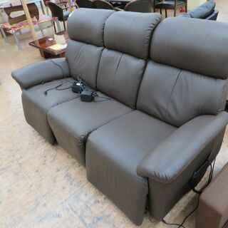 引取限定】緑 レザーソファー【小倉南区葛原東】