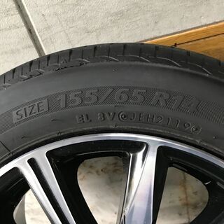 ★新品タイヤ4本と殆ど同じお値段でツライチの新品ホイール（中古タイヤ付き）を着けませんか？