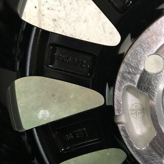 ★新品タイヤ4本と殆ど同じお値段でツライチの新品ホイール（中古タイヤ付き）を着けませんか？