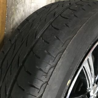 ★新品タイヤ4本と殆ど同じお値段でツライチの新品ホイール（中古タイヤ付き）を着けませんか？