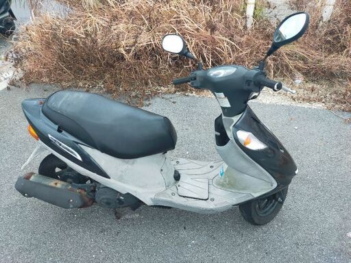 スズキ V125