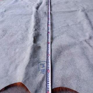 バッファロー　カーペット　毛皮　牛革　バブリー