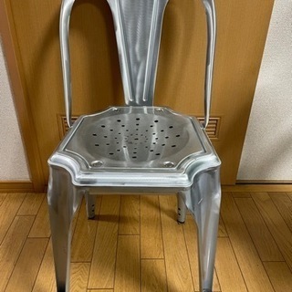 アルミ製　椅子