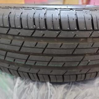 車のパーツ 【終了しました】新車に付いていたタイヤ