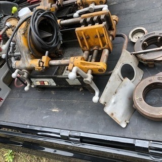 ねじ切り２台　お値下げご遠慮